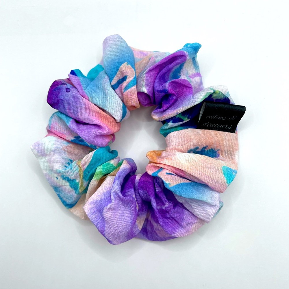My own handmade scrunchie sold on www.etcetheara.ca